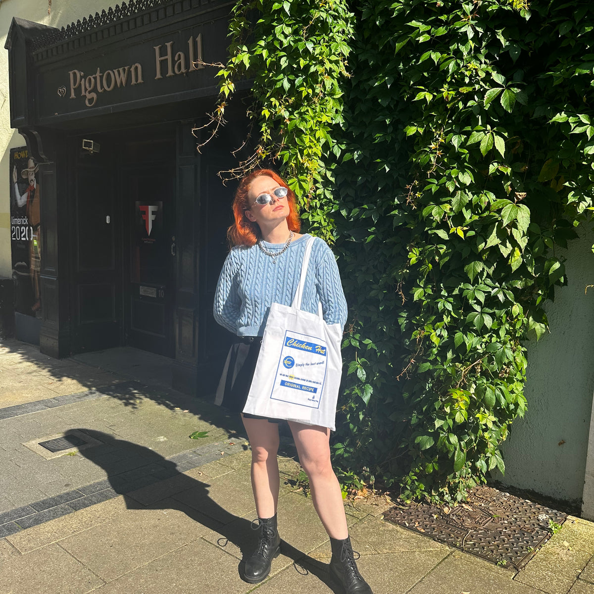 Chicken Hut Tote Bag and Print Bundle